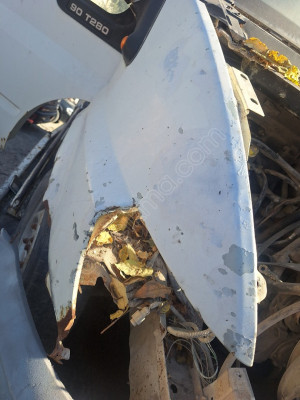 Ford Transit Sağ Ön Çamurluk 2004