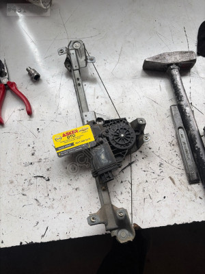 Vectra a sol arka cam motoru