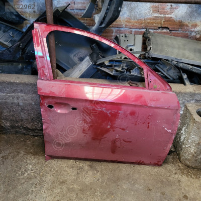 Opel corsa f sag kapi orjinal