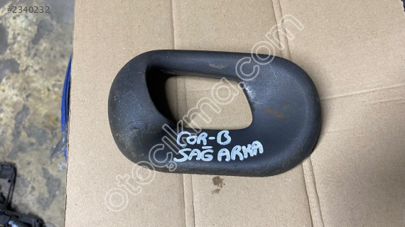 OPEL CORSA B SAĞ ARKA KAPI İÇ AÇMA KOLU KAPAĞI 90389354