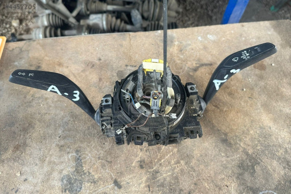 AUDİ A3 SİNYAL KOLLARI