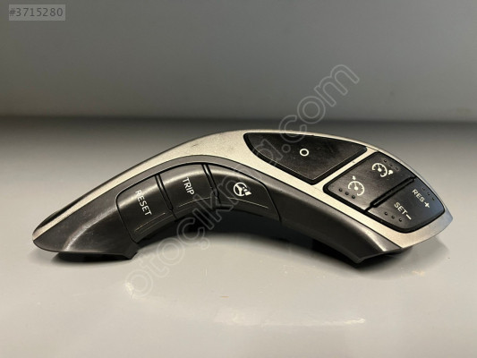 HYUNDAİ İ30 DİREKSİYON DÜĞMESİ ORJİNAL