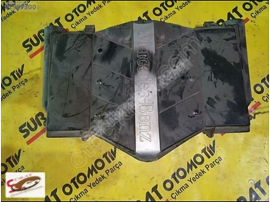 MERCEDES W203 ÇIKMA MOTOR ÜST KORUYUCU KAPAK