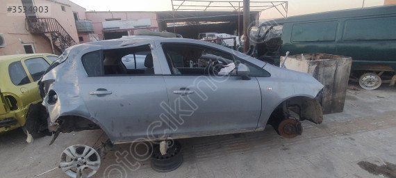 Opel Corsa D kalorifer kazanı