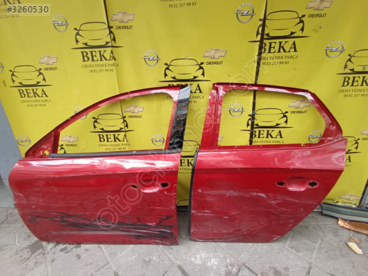 OPEL CORSA F SOL ÖN ARKA KAPI KIRMIZI ÇIKMA ORJİNAL YEDEK PARÇA