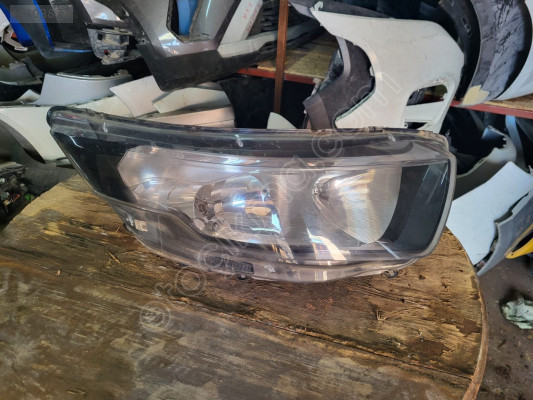 Iveco daily sağ ön far