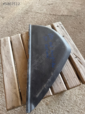 84716 1J000 İ20 TORPİDO SOL TARAF YAN KAPAĞI