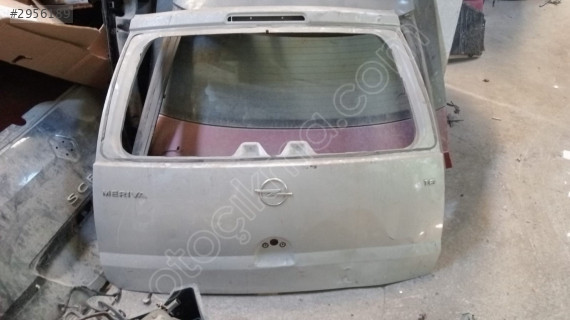 opel meriva bagaj kapağı