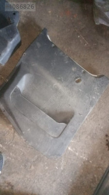 Peugeot Partner  orta kasa sağ sürgülü kapı dosemesi