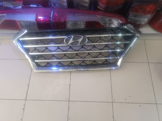 Hyundai Tucson ön panjur çıkma orjinal