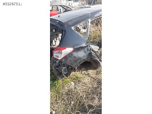 2013 VE 2018 TOYOTA AURİS SAĞ ARKA ÇAMURLUK ORİJİNAL
