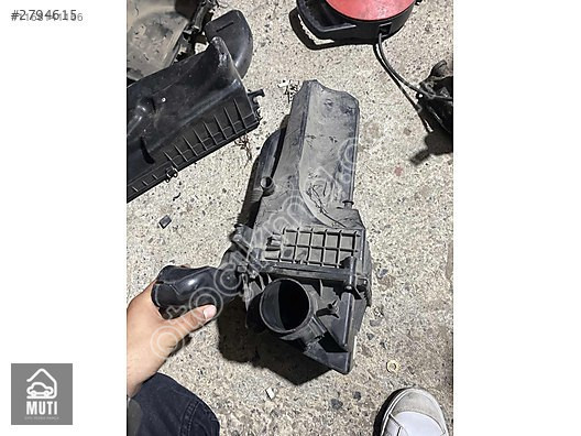 HAVA FİLTRE KAPAGI ÜST HYUNDAİ BLUE DİZEL 28111-1R600