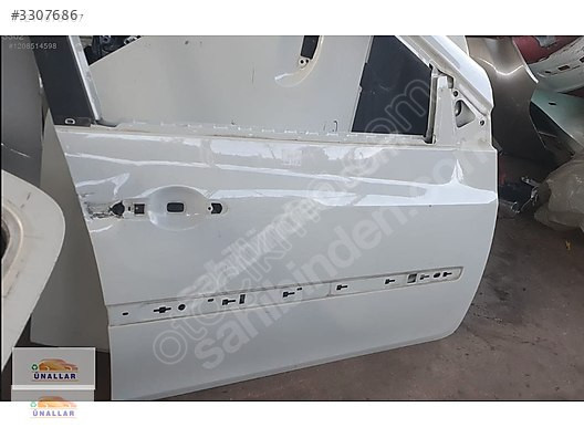 RENAULT CLİO 3 SAĞ ARKA KAPI ÜNALLAR OTO YEDEK PARÇADA