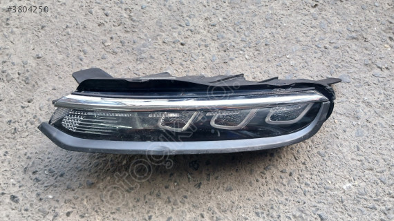 Citroen C3 2016-2021 Sağ Gündüz Farı Psa Marka 9833480480