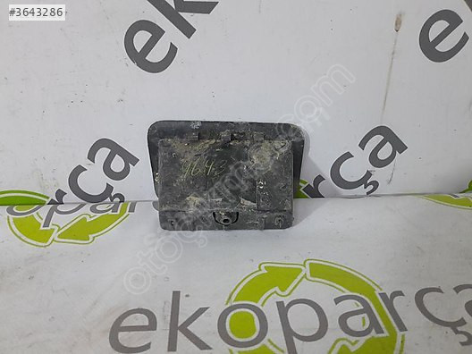 LAND ROVER DİSCOVERY 2017 2023 L462 BAGAJ KAPAK KOLU HY32-434-AA
