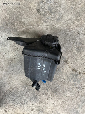 BMW F10 MOTOR SU BİDONU OTO FEDAİ