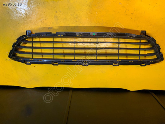 Clio 5 ÖN Tampon Alt Orta Izgara  622549102R