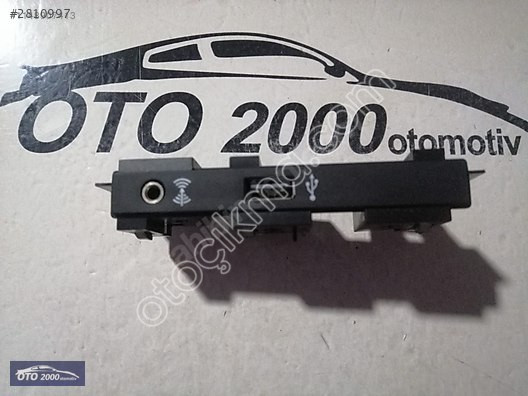 5TA863324B-5Q0035724 TOURAN USB-AUX GİRİŞİ