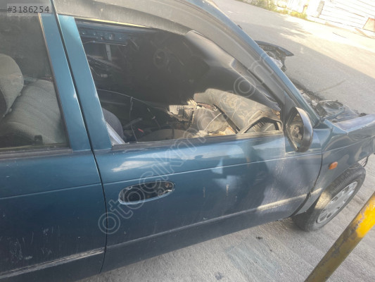 TOYOTA COROLLA 1993 1998 AE101 EFSANE KASA SAĞ ÖN KAPI