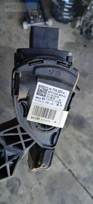 Peugeot 301 çıkma gaz pedalı