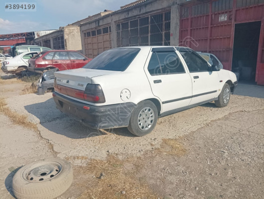 RENO 19 1999 MODEL SEDAN SAĞ ARKA KAPI DOLU TEMİZ
