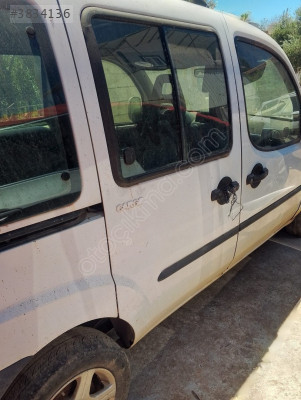Fiat Doblo sağ arka sürgülü kapi