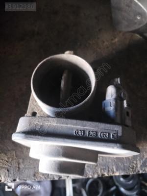 Volkswagen Caddy Seat Cordoba Gaz Boğaz Kelebeği 038128063C
