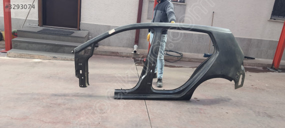 Vw Golf 7 7,5  sol yan duvar sacı sefalılar oto cikma
