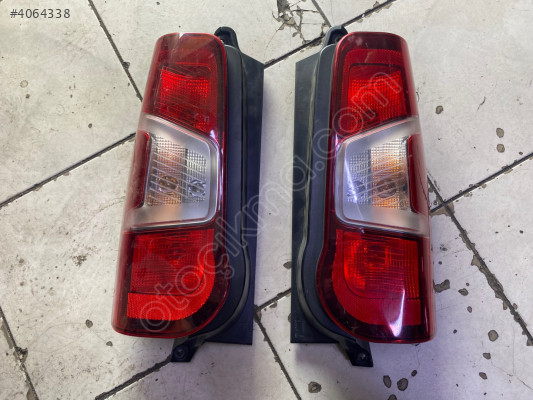 OPEL COMBO E SAĞ SOL STOP HATASIZ ORJİNAL 9820554880 9819235880