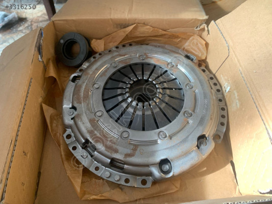 VOLKSWAGEN GOLF 7 DEBRİYAJ SETİ 1.6TDI 3000970069