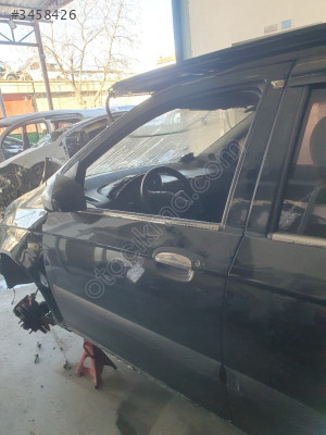 HYUNDAİ GETZ SOL ÖN KAPI ORJINAL ÇIKMA