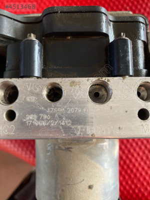 RENAULT KANGOO ABS BEYNİ 476602079R