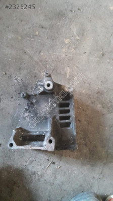 Chevrolet captiva c100,c140 motor kulağı braket çıkma