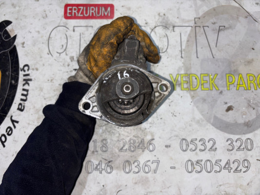 1005821481 ALFA ROMEO 145-146 çıkma marş dinamosu