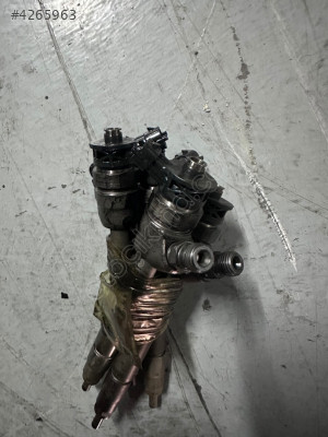 R9M 1.6 trafic enjektör