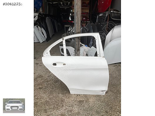 W205 C SERİSİ SAĞ ARKA KAPI