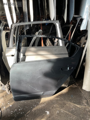 SOODA OCTAVİA SOL ARKA KAPI 2013-2019