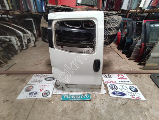 FİAT FİORİNO SAĞ SÜRGÜLÜ KAPI