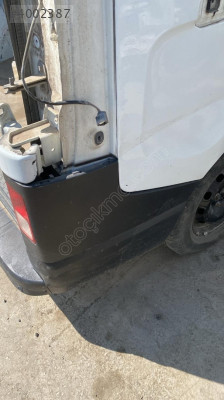 RENAULT TRAFİC SAĞ ARKA KÖŞE TAMPON GÜÇMANLAR BURSA
