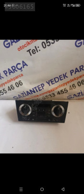 8p0820043j Audi A3 klima paneli
