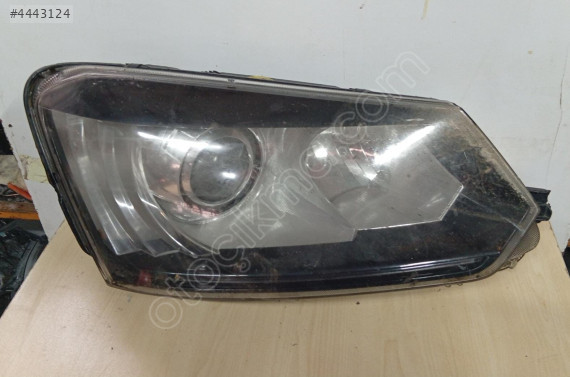 Skoda Yeti Sağ Ön Far Orijinal Çıkma