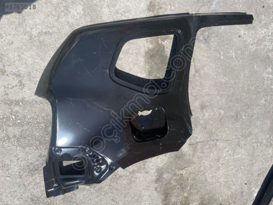 DACİA DUSTER SAĞ ARKA OMUZ SACI ORJİNAL