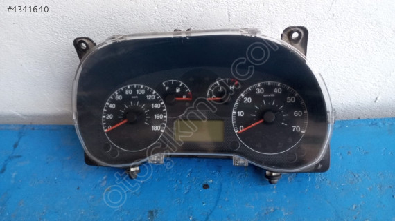 Fiat Linea gösterge paneli