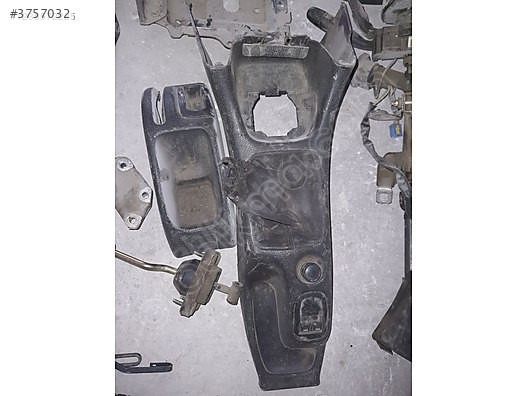PEUGEOT PEJO 206 ORTA KONSOL ÇAKMAKLIK ARKA CAM DÜĞMESİ