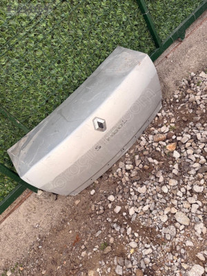 Renault Clio Symbol bagaj kapağı