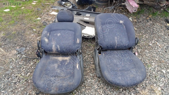 Peugeot 206 Modeli İçin Ön Koltuk Yedek Parça