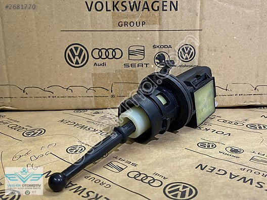 VW Passat B6 Superb Yeti Debr. Üst Merkez Parçası 1K0721388AB
