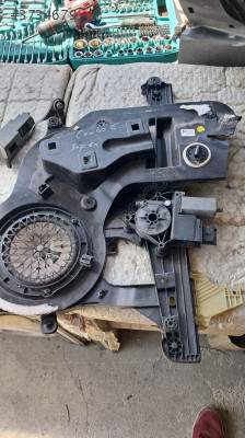 OPEL COMBO E SAĞ CAM KRİKO VE MOTOR.OTO ERKAN ÜNYE