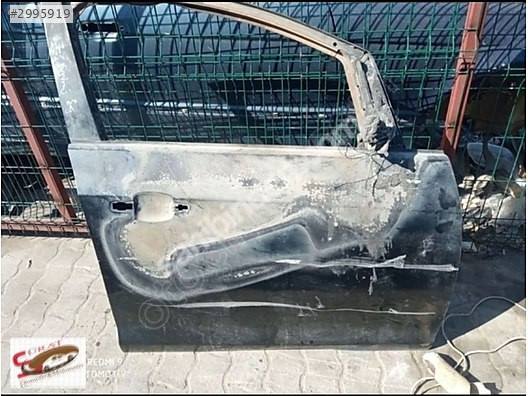 OPEL ASTRA J SAĞ ÖN KAPI YANIK ORİJİNAL ÇIKMA