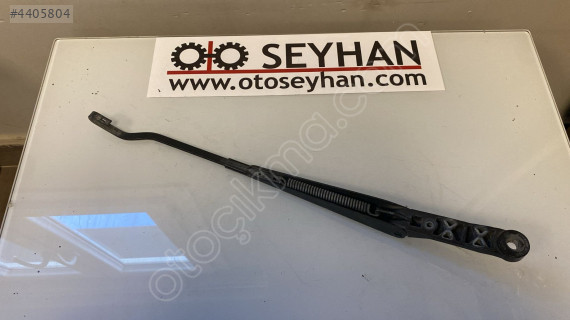 Volkswagen Polo Classic  ön cam sol silecek kolu